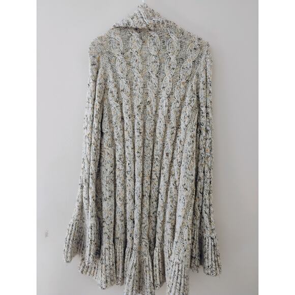 Apt. 9 XL Long Beige Cardigan Sweater. Ruffles. Bell Sleeve. Hippie. Boho. - Picture 11 of 16